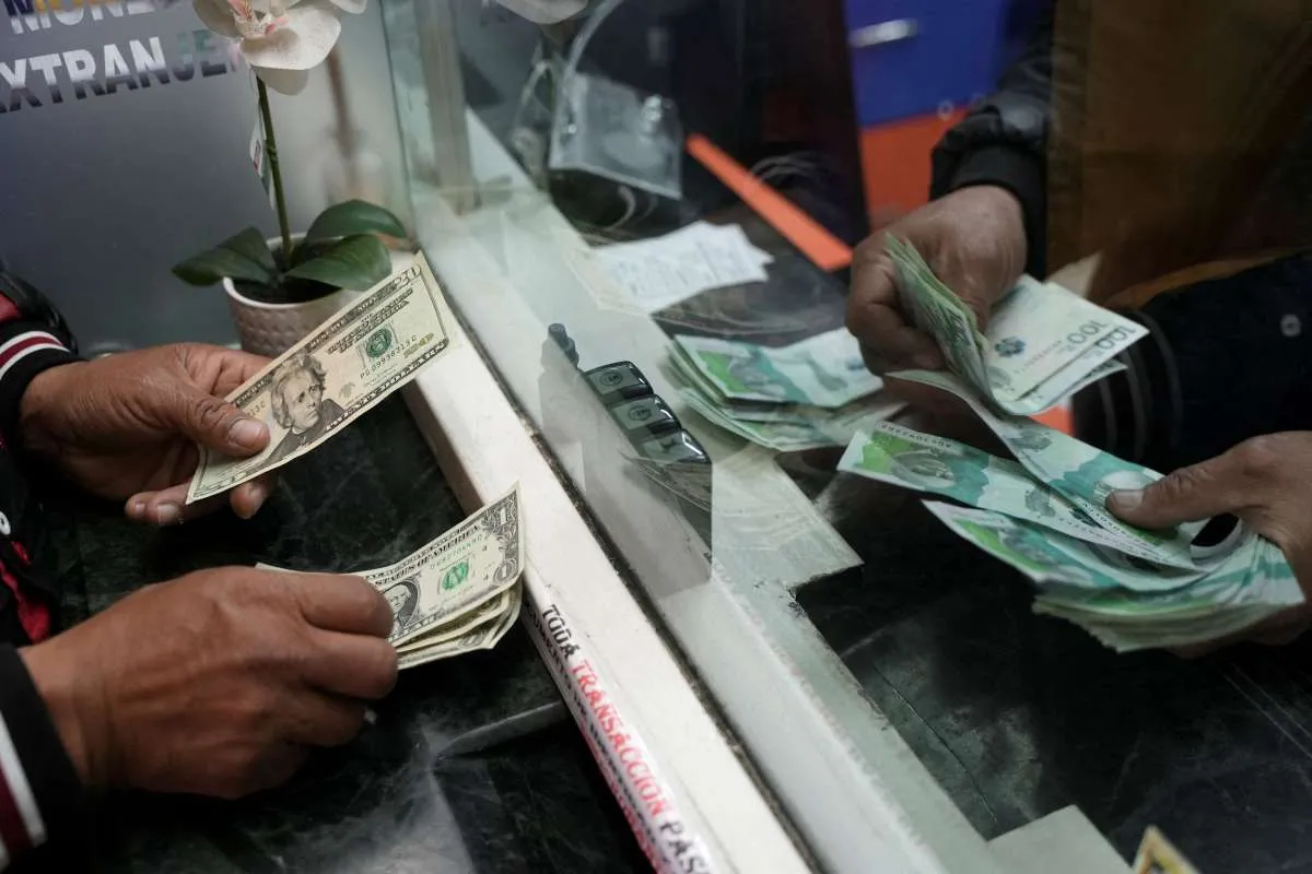 Yen dan Franc Swiss Loyo, Kalah Saing dari Daya Tarik Imbal Hasil Dolar AS