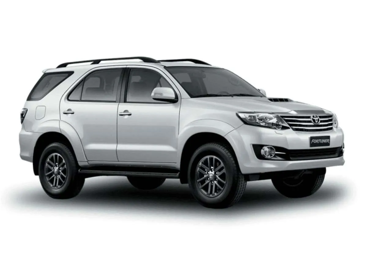 Harga mobil bekas Toyota Fortuner berikut dari Rp 200 jutaan per November 2021