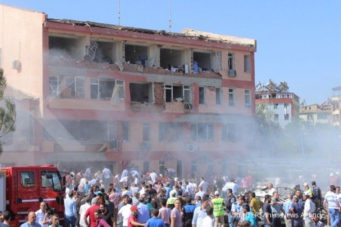 Bom bunuh diri di pesta pernikahan Turki, 51 tewas