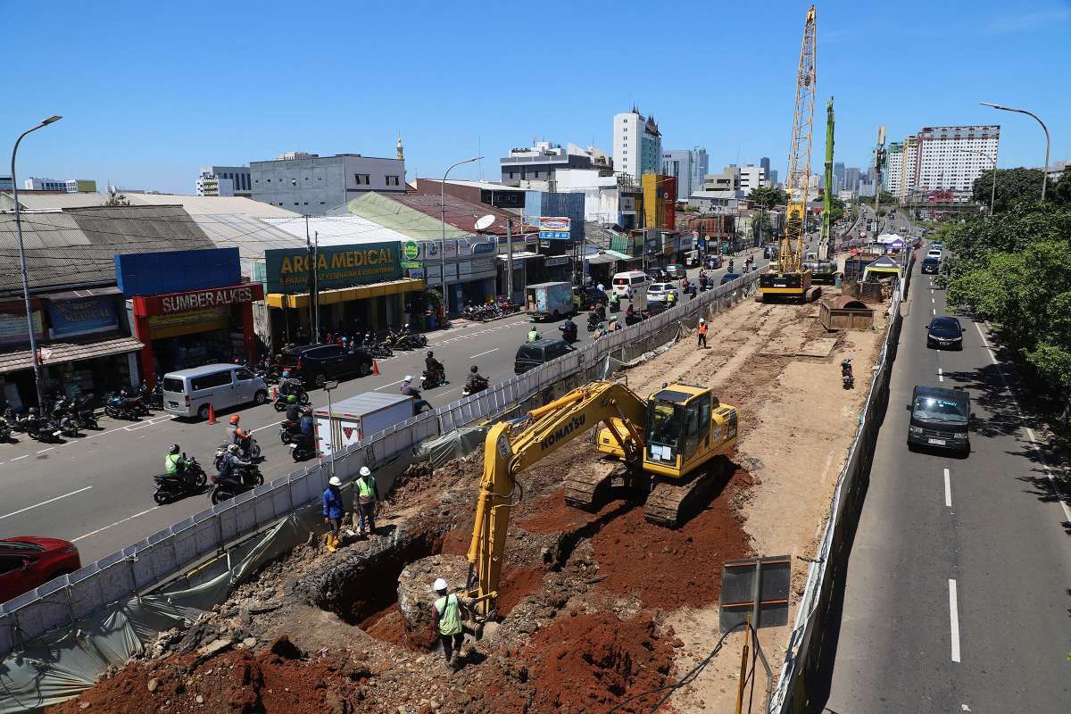 Pembangunan LRT Jakarta Fase 1B untuk Peningkatan Konektivitas Wilayah