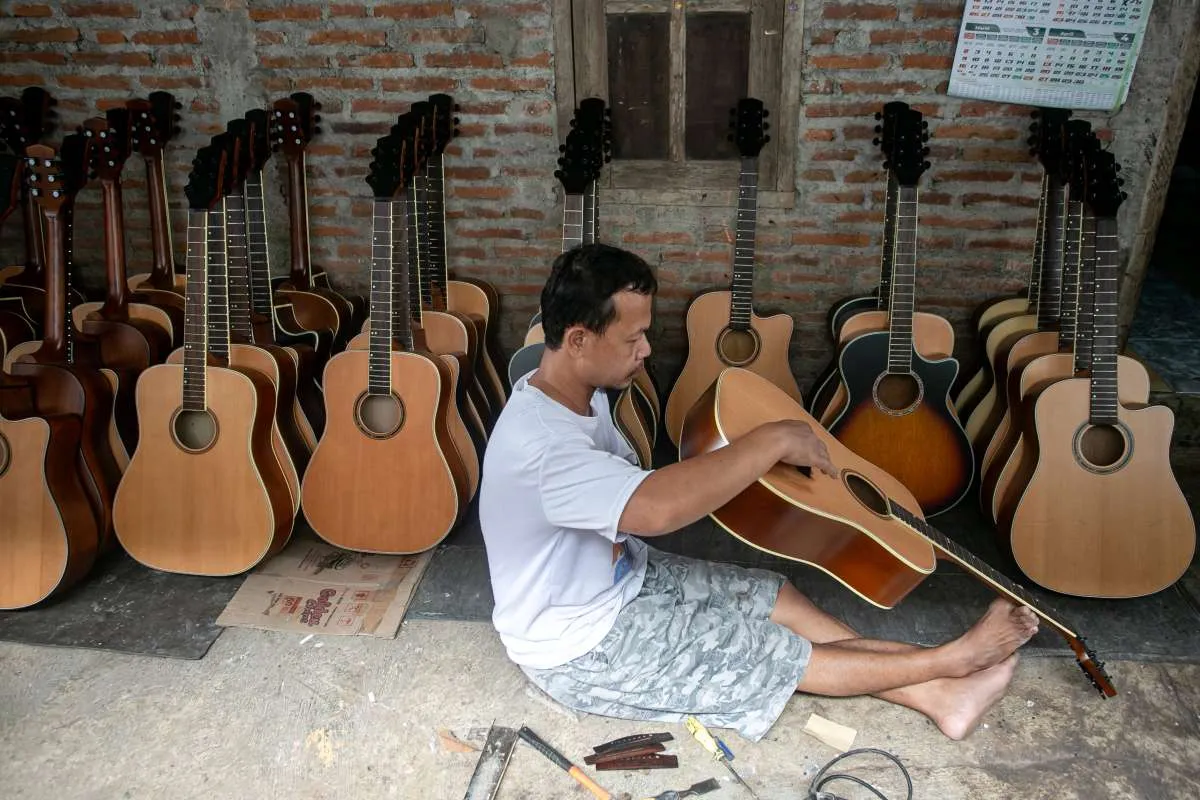 Gitar Indonesia Tarik Minat Pembeli Global di Sound Messe Osaka 2025