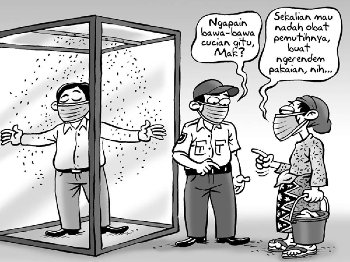 Benny Rachmadi - Penyemprotan Disinfektan