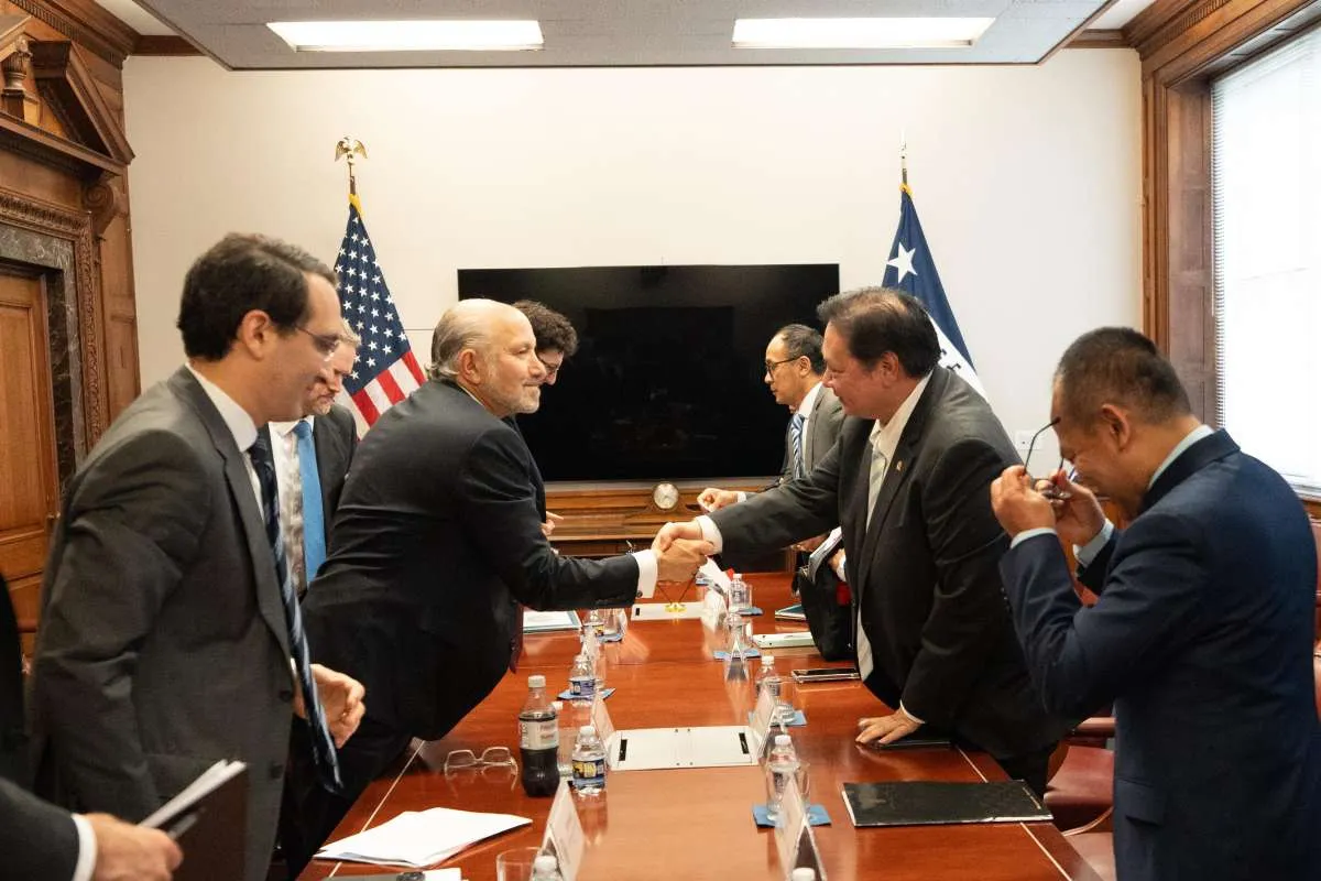 Menko Airlangga Temui Secretary Lutnick & Ambassador Greer, Bahas Tarif Resiprokal AS