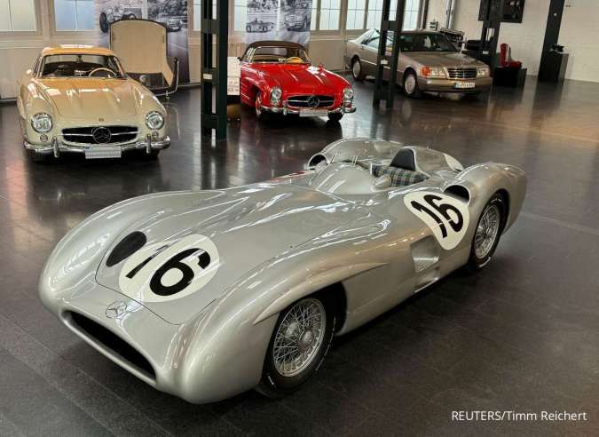 Mercedes 1955 Streamliner Diprediksi Pecahkan Rekor Lelang Mobil F1 Termahal