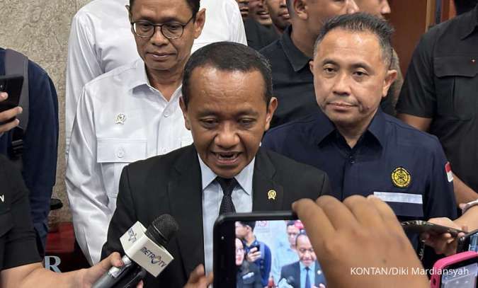 Menteri ESDM Sebut Pensiun Dini PLTU Perlu Perhatikan Beban Negara