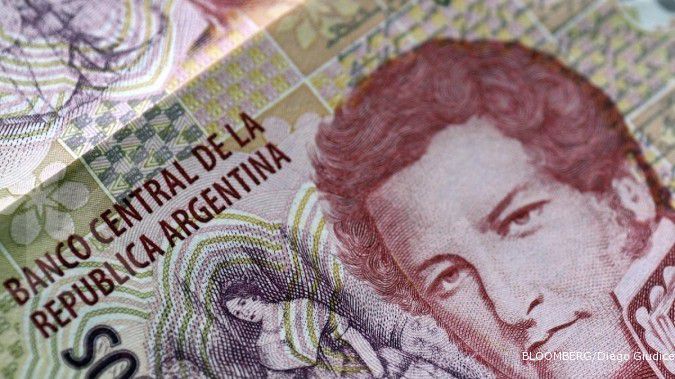 Gawat, Argentina diambang default