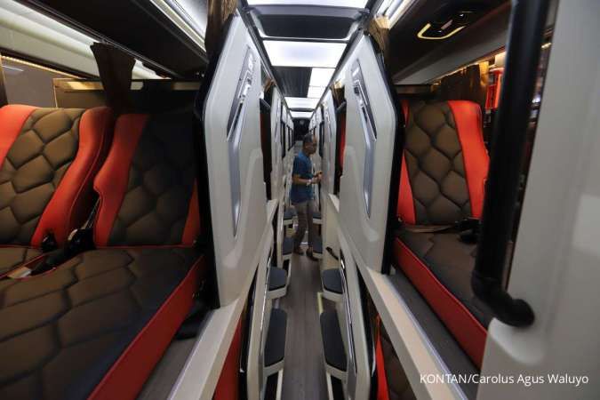 Berebut Ceruk Pasar Bus Premium di Penghujung Tahun