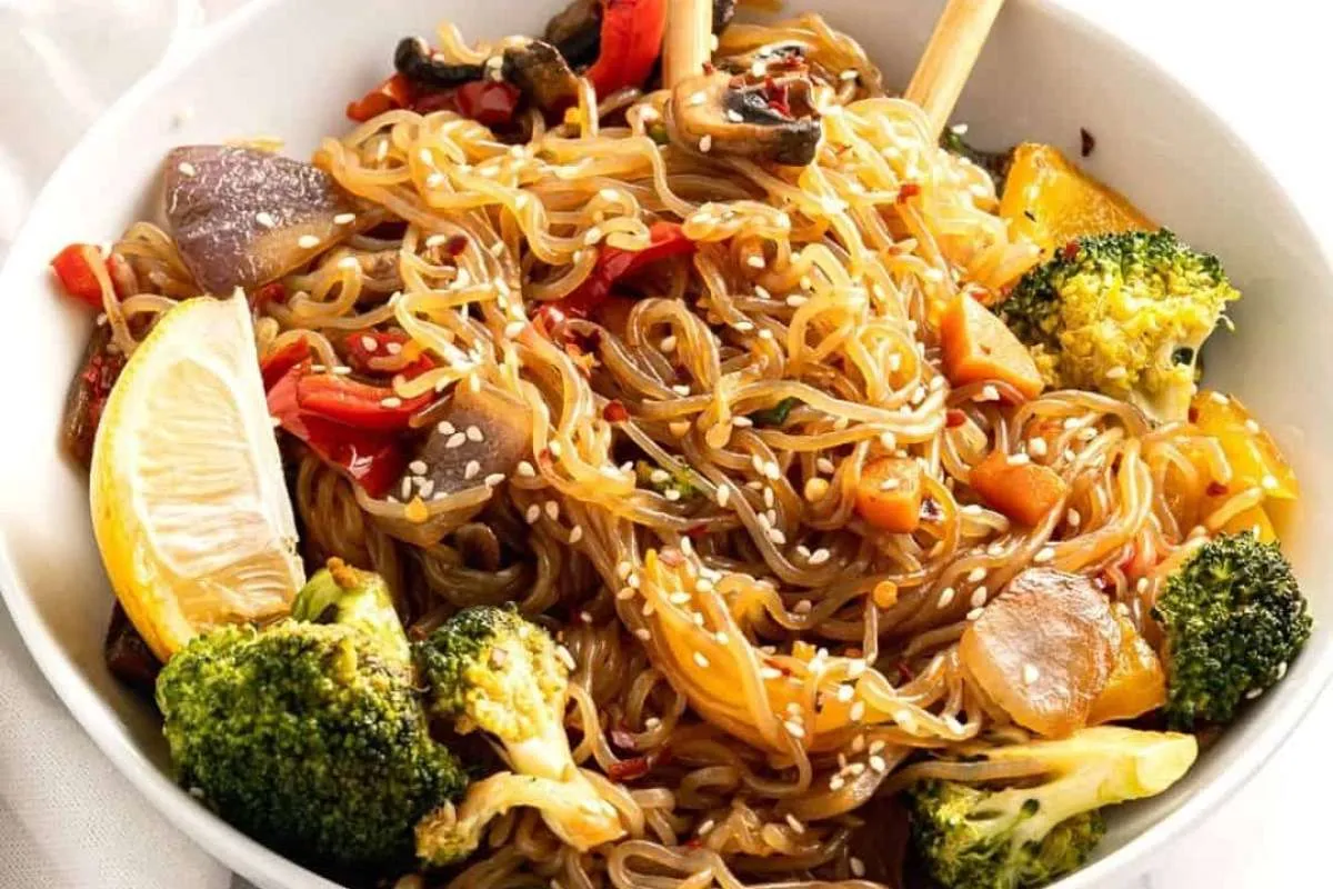 Resep Tumis Shirataki Sayuran, Hadirkan Santapan Mi Bergizi untuk Keluarga