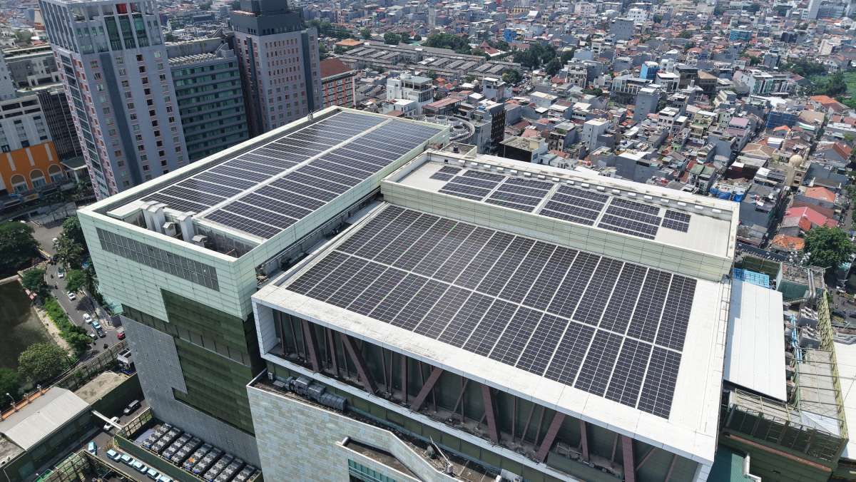 Grand Indonesia Memanen Cahaya di Tengah Kota