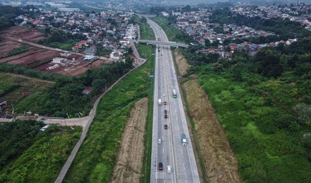 Kementerian PU Tinjau Ruas Tol Trans Jawa Jelang Libur Nataru 