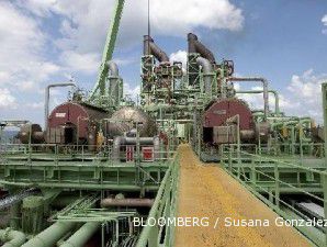 Harga minyak terus meroket, sentuh US$ 111,42 per barel