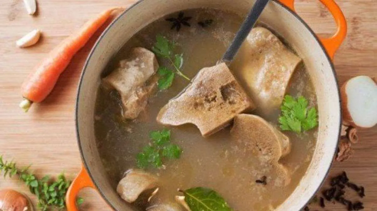4 Manfaat Kaldu Tulang untuk Kesehatan yang Belum Banyak Diketahui 