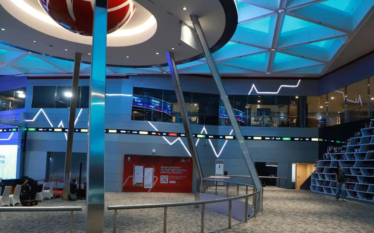 Rekomendasi Saham BRI Danareksa Selasa (23/12): Buy ANTM, NCKL, AMRT, dan Sell PJHB