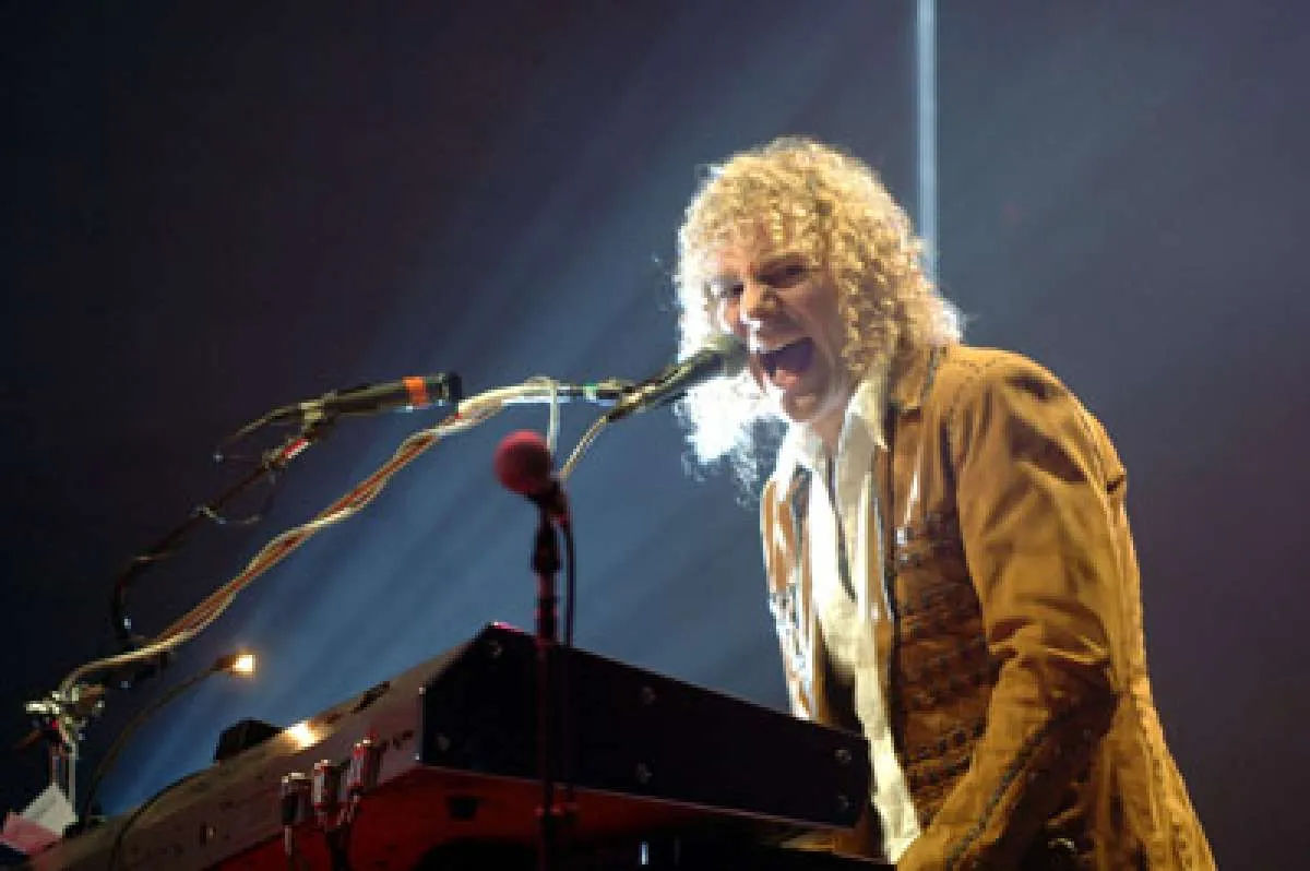 Anggota Bon Jovi, David Bryan positif terinfeksi virus corona