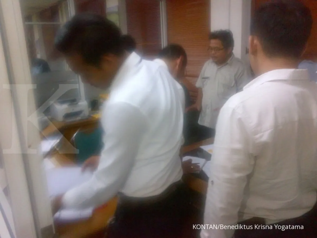 Geledah Kemperin, Polisi tanya garam