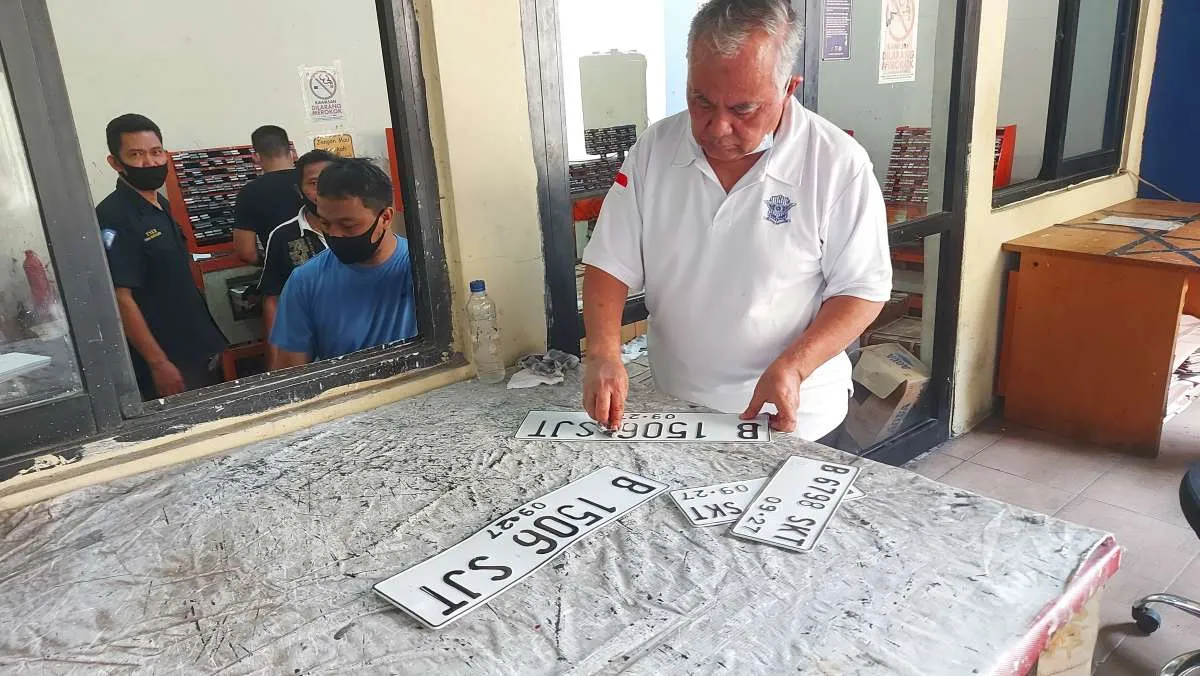 Cara Ganti Plat Nomor Motor untuk 5 Tahunan dan Prosedurnya