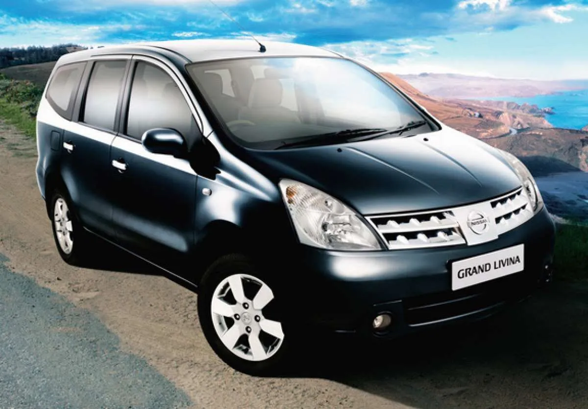 Cari mobil bekas murah? Ada Nissan Grand Livina tahun segini, kini mulai Rp 60 jutaan