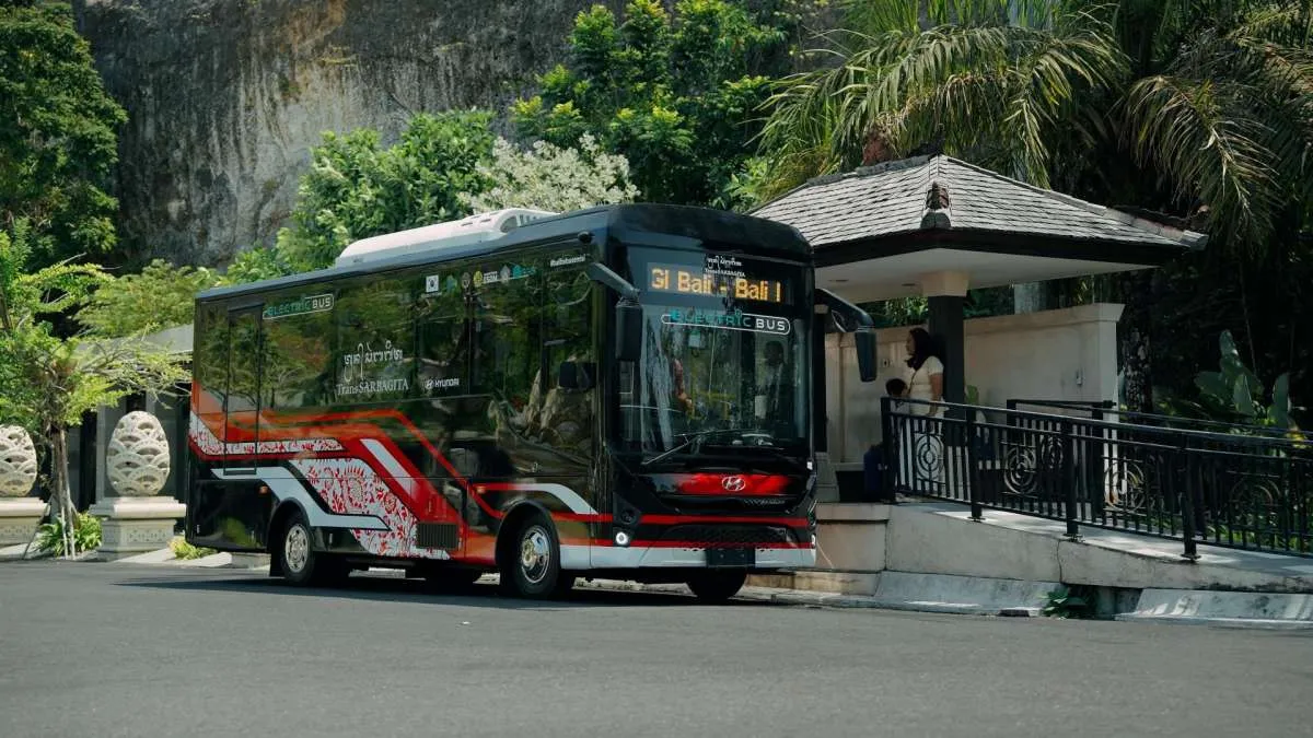 Hyundai Motor Pasok 11 Bus Listrik Pertama untuk Transportasi Publik di Bali