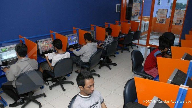 Pengusaha jasa internet siapkan uji materi UU PNBP