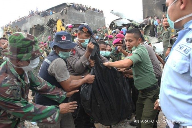 TNI ganti rugi kerusakan bangunan akibat Hercules