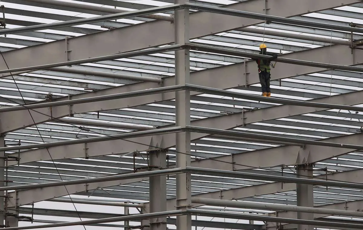 PMI Manufaktur Indonesia di Mei 2025 Terkontraksi ke Level 47,4
