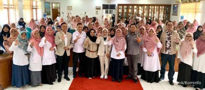 Bentuk Pandu Digital & KickOff Literasi Digital Sektor Pendidikan bagi Guru di Sumbar