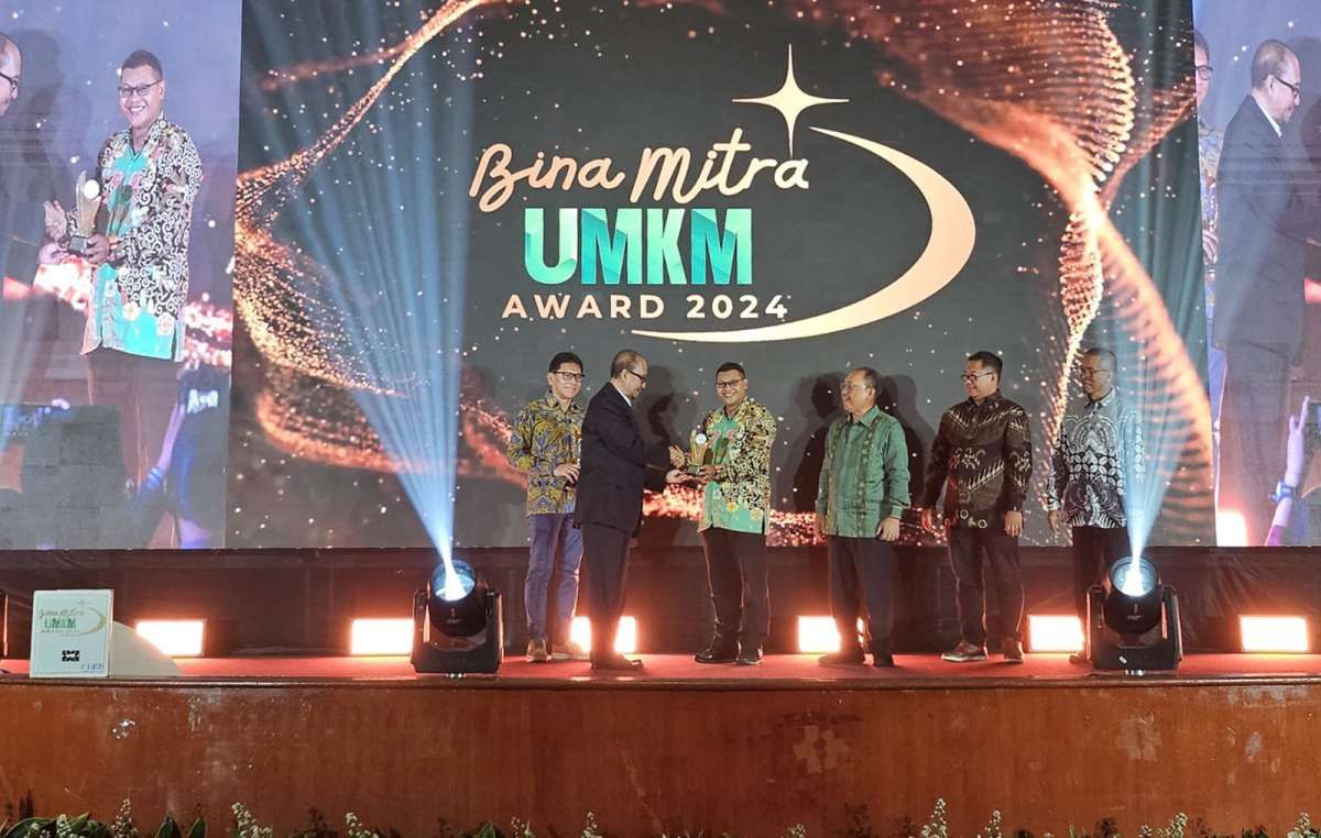 YDBA Raih The Most Committed Pembinaan UMKM di Indonesia