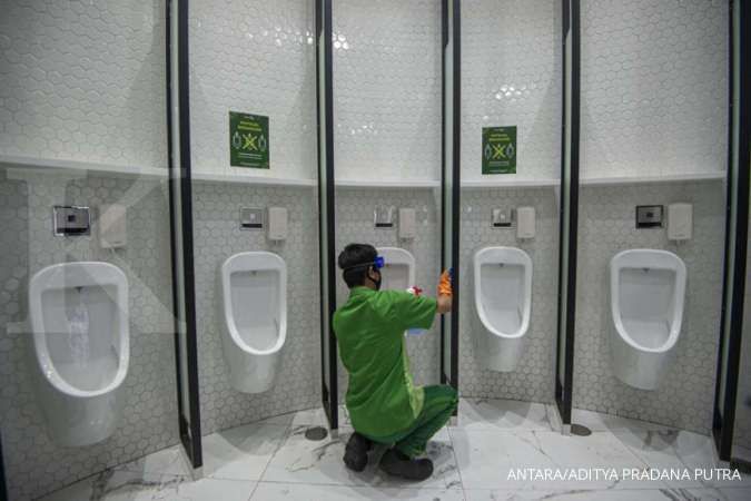 Simak 7 tips aman gunakan toilet umum agar terhindar dari penularan Covid-19