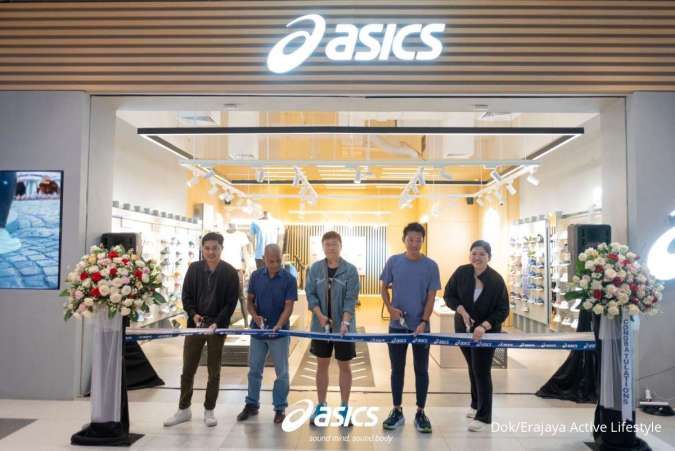 Erajaya Active Lifestyle & Asics Resmikan Gerai Asics ke-11di Summarecon Mall Bandung