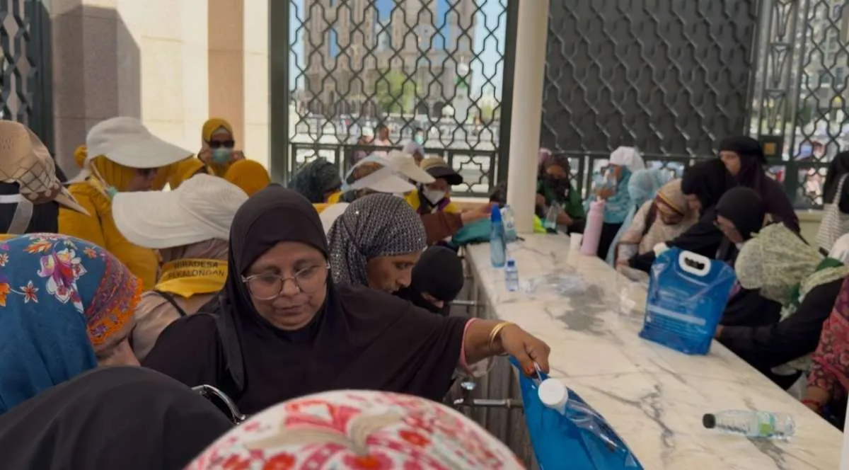 Pintu 310 Masjid Nabawi: Titik Favorit Jemaah Ambil Air Zamzam Gratis Lebih Banyak