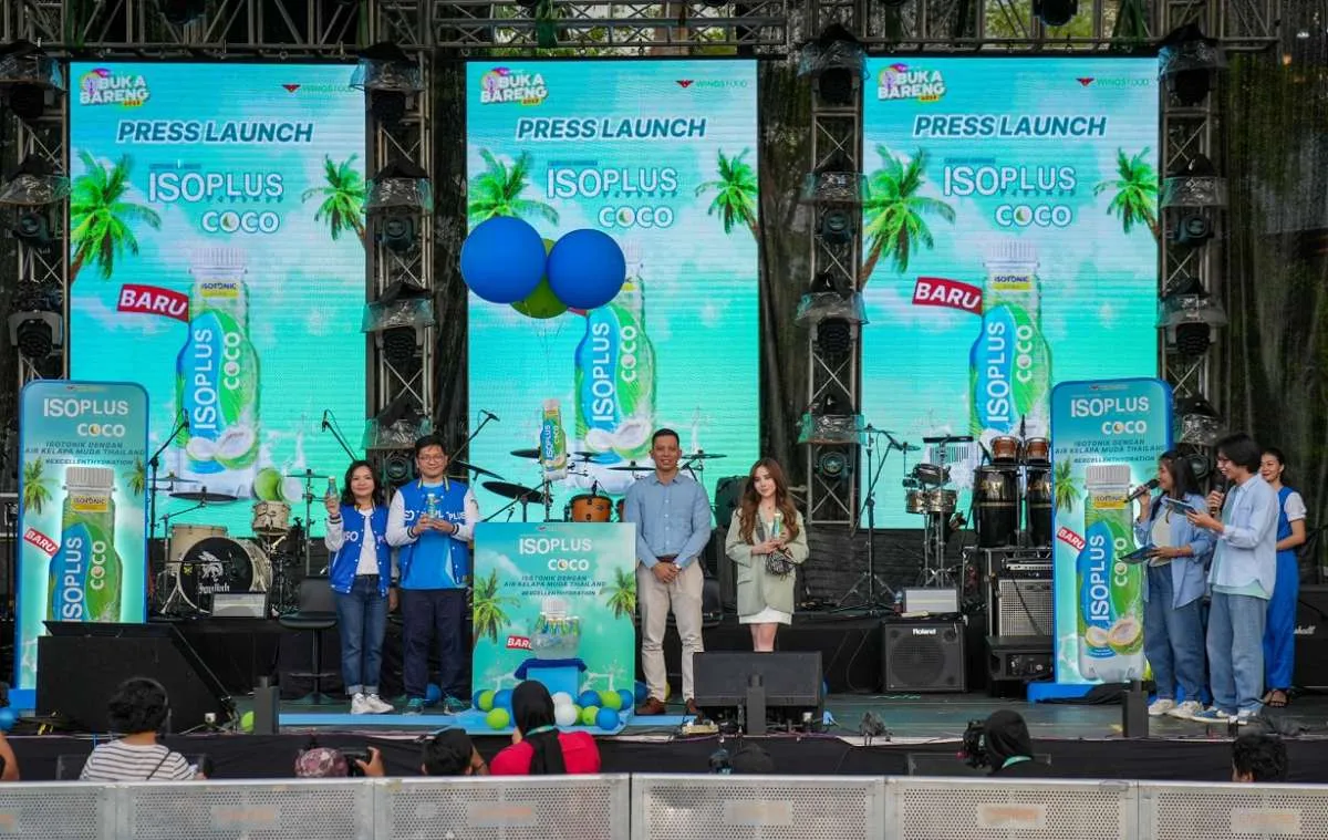 WINGS Food luncurkan ISOPLUS COCO, Excellent Hydration Kesegaran Air Kelapa Muda