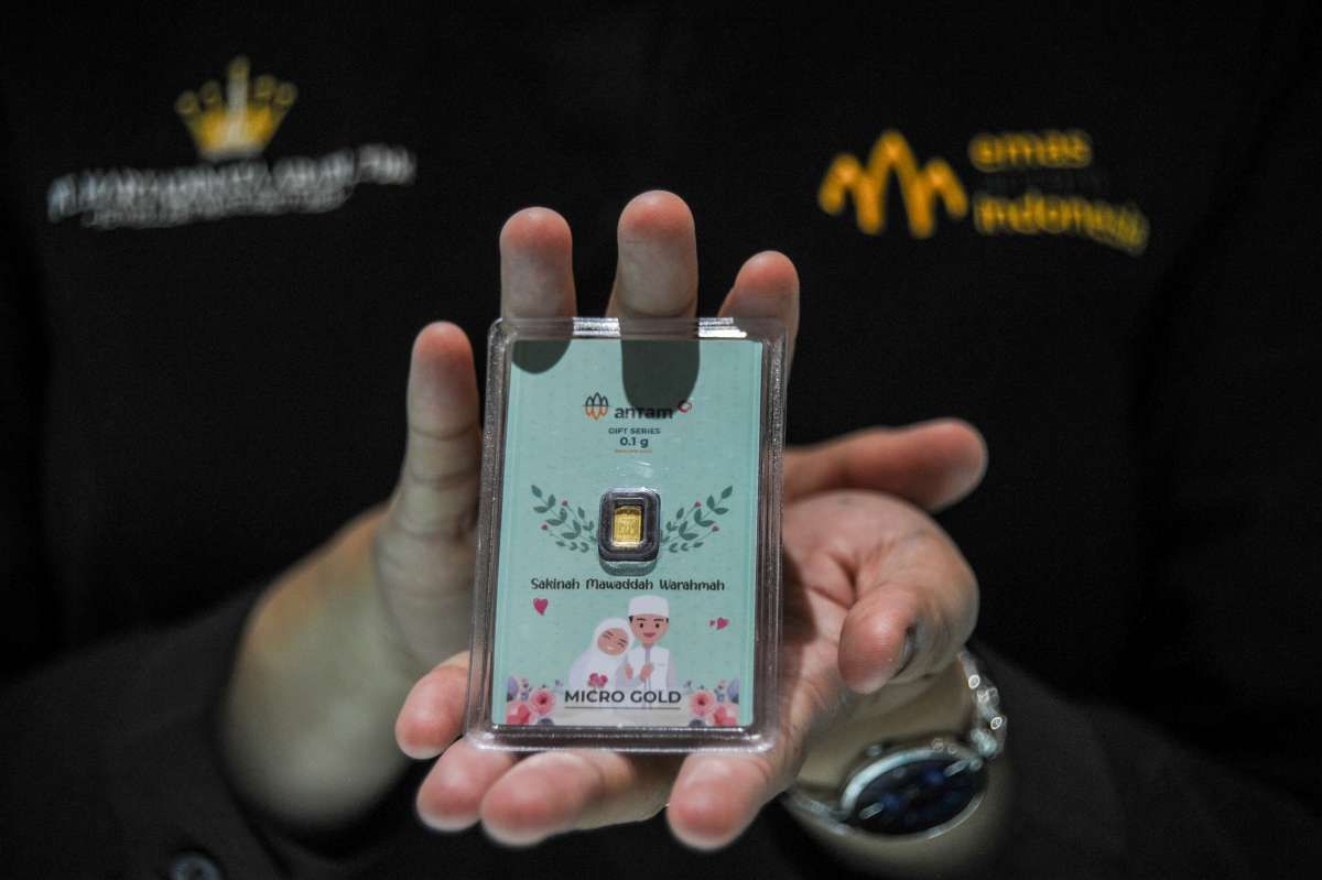 Menyicil Investasi Emas dari Secuil