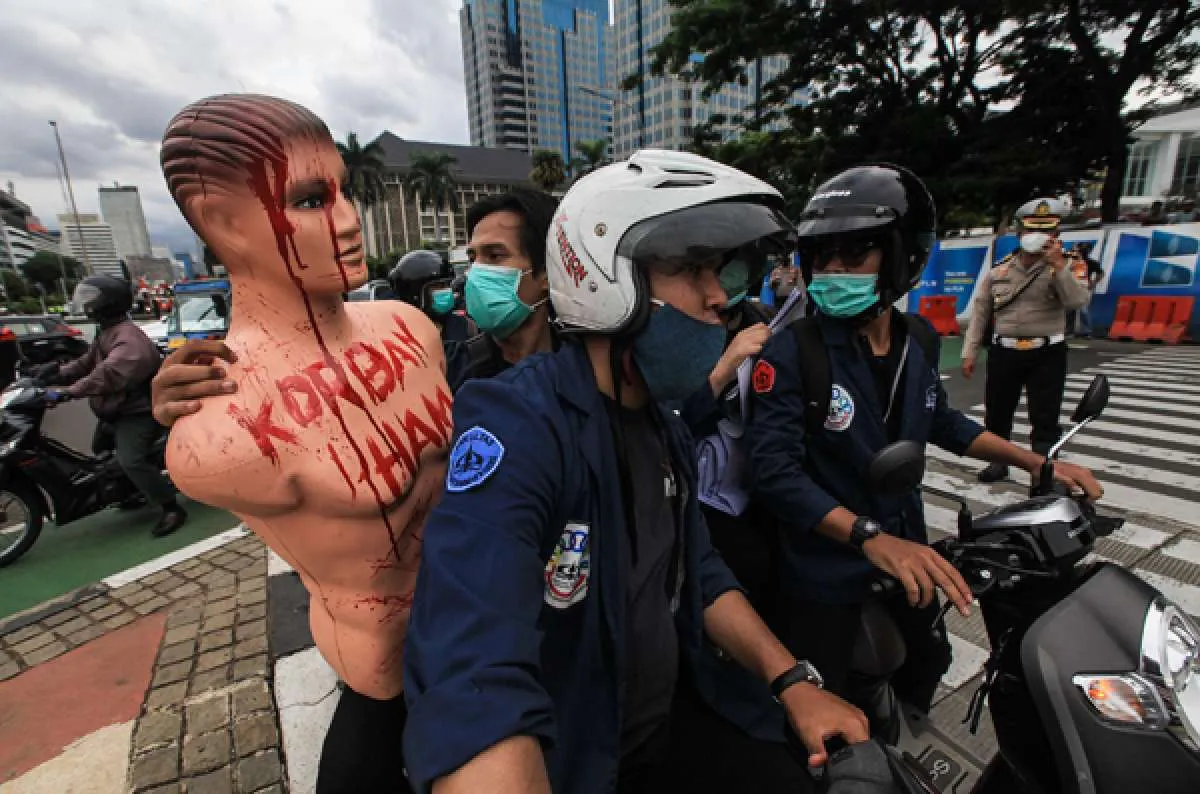 Pelanggaran HAM dan Perselisihan Industrial
