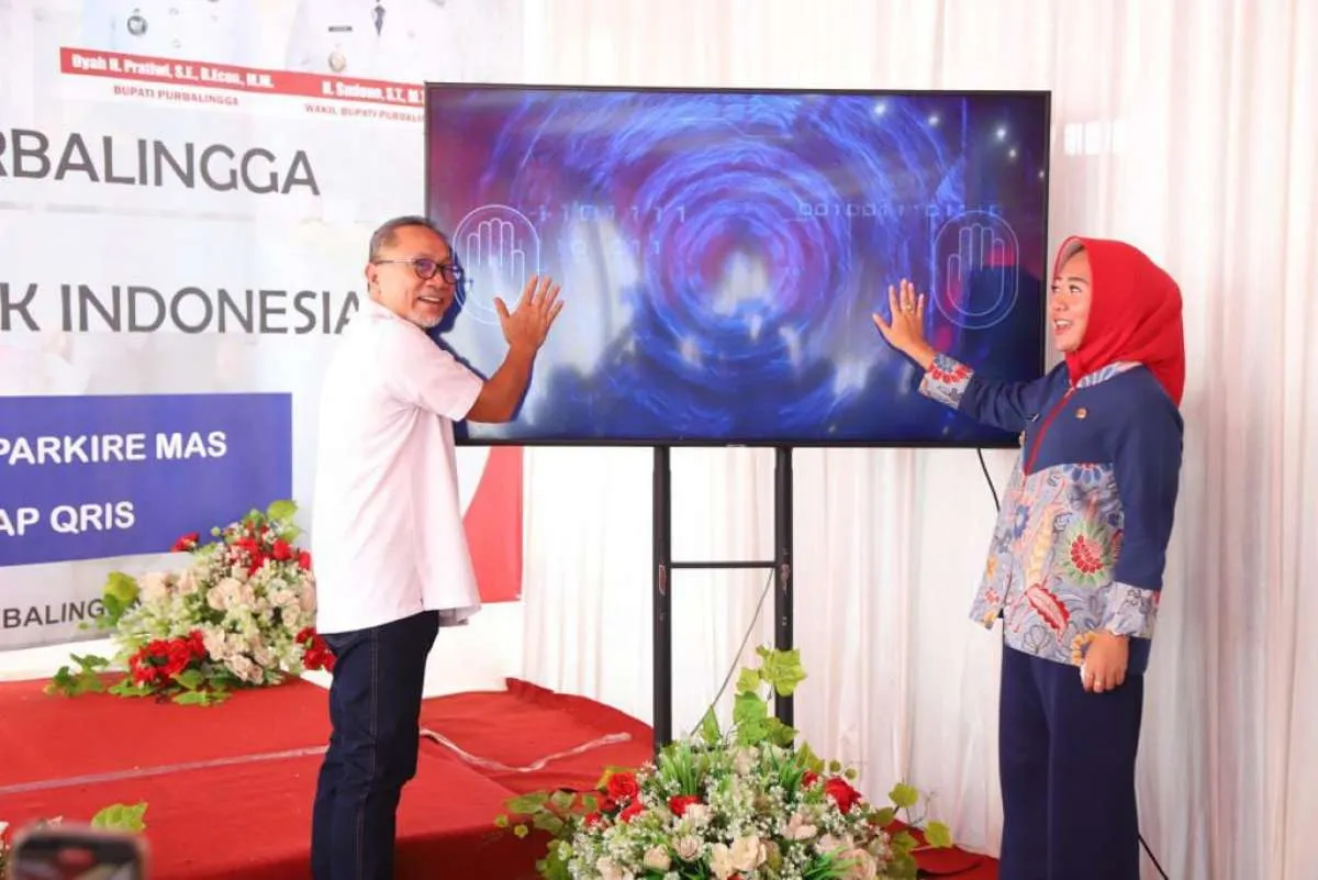 Digitalisasi Pasar Purbalingga, Mendag: Pedagang Pasar Rakyat Kian Bersaing