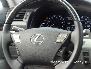 Lexus Hybrid Ramaikan Pasar Sedan Segmen Teratas