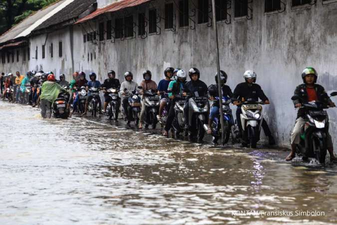 Daftar 32 ruas jalan di Jakarta yang terendam banjir pagi ini 