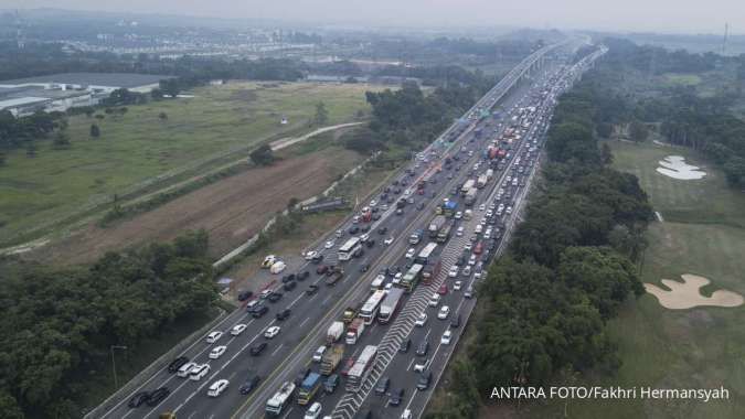 Jumlah Kendaraan Meninggalkan Jakarta Melonjak 81% Jelang Libur Panjang