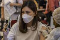 6 Juta Lebih Disuntik Vaksin Booster, Ini Efek Samping Vaksinasi Pfizer & Astrazeneca