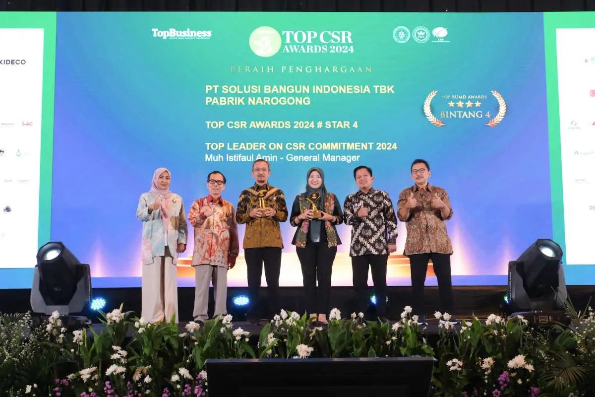 Solusi Bangun Indonesia Pabrik Narogong Raih TOP CSR Awards 2024