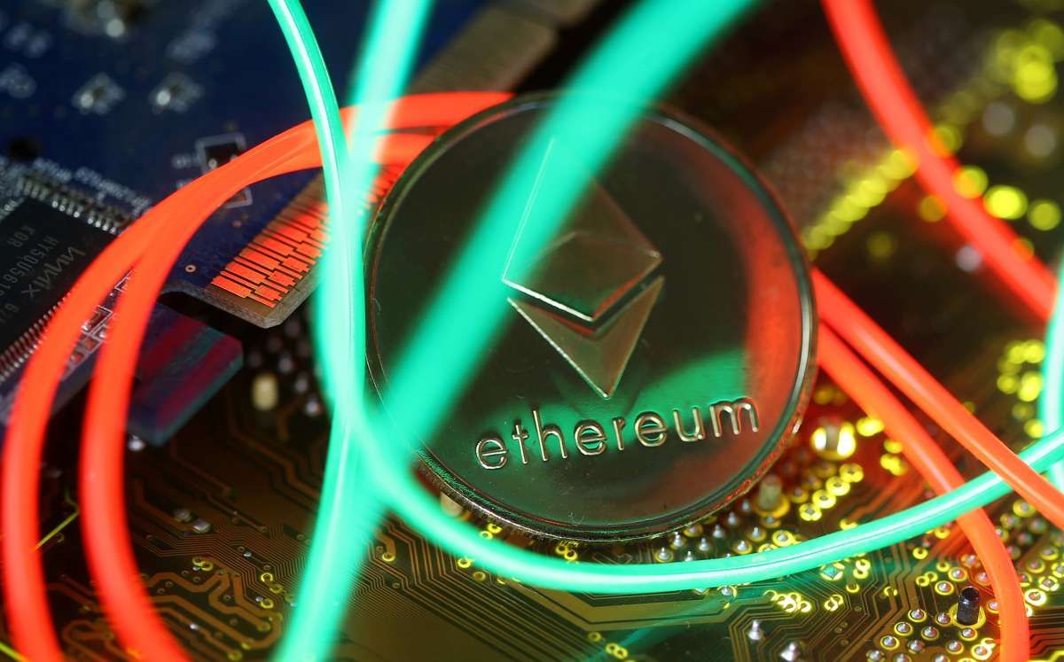 Hong Kong Bermaksud Mengatur Aset Kripto & Stablecoin, Otoritas Moneter Buka Masukan