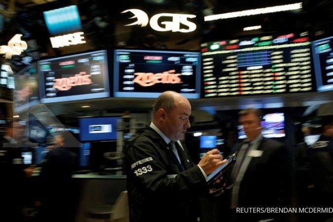 Pergerakan liar Wall Street berakhir flat 