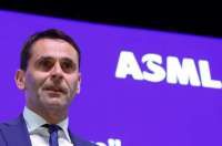 Profil CEO ASML Christophe Fouquet, Veteran Semikonduktor di Tengah Krisis Chip AI