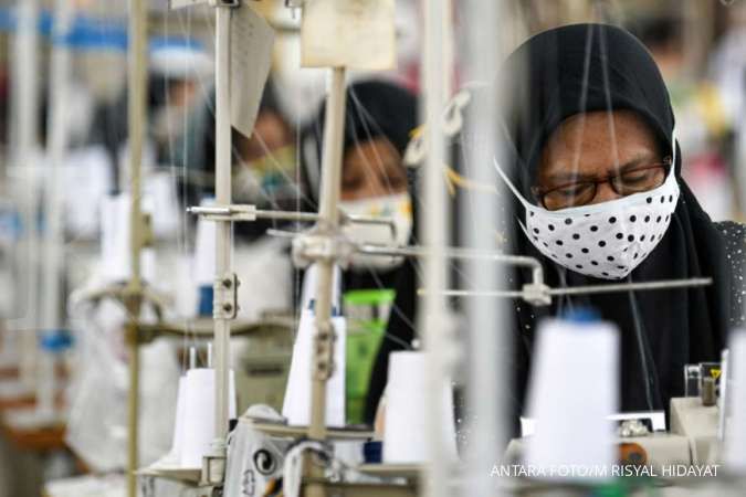 Industri Tekstil Sebut Kenaikan UMP Tahun 2024 Perlu Dipertimbangkan Bersama