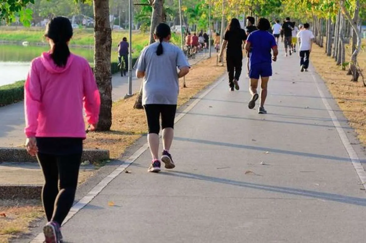 Ini Tips Jalan Kaki untuk Menurunkan Berat Badan dari Ahli