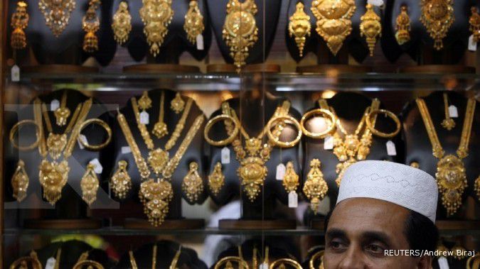 Impor emas India anjlok