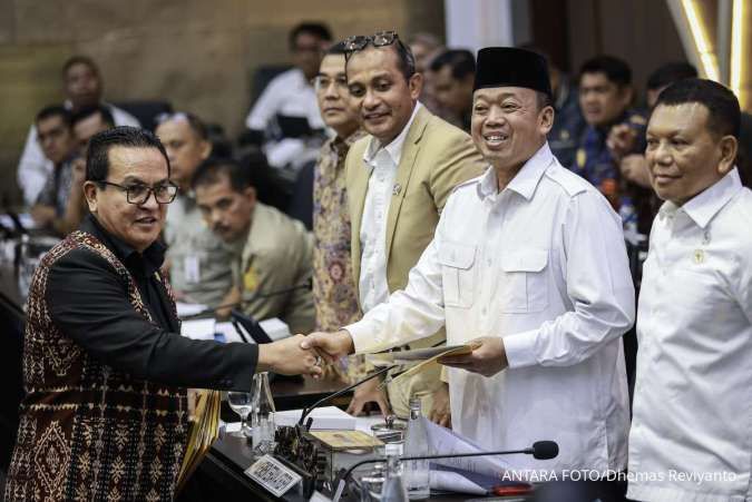 TOK! DPR Resmi Sahkan UU Reforma Agraria