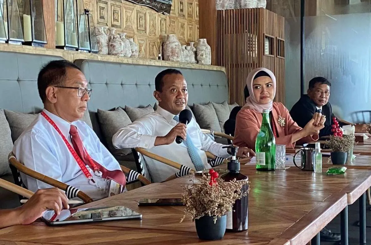 Menteri Bahlil Khawatir Ketegangan China dan Taiwan Berdampak ke Ekonomi Indonesia