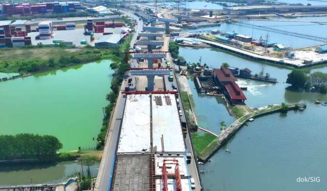 SMGR Pasok 22.184 Ton Semen untuk Pembangunan Tol Semarang-Demak Hingga Juli 2025