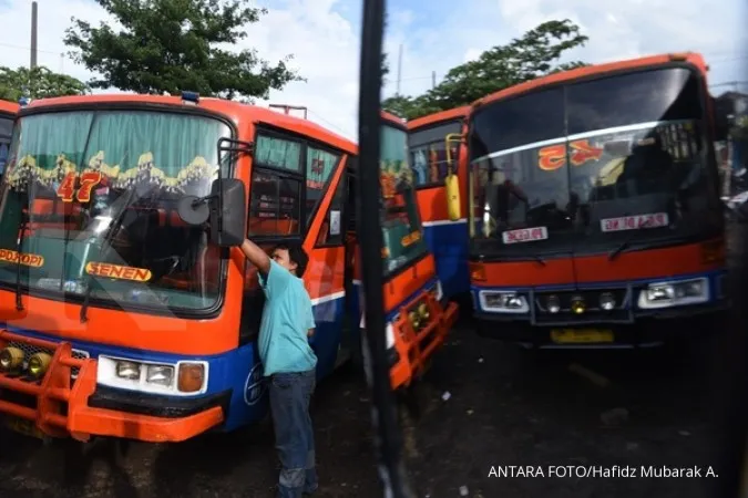 Transjakarta to cooperate with Metromini owners  