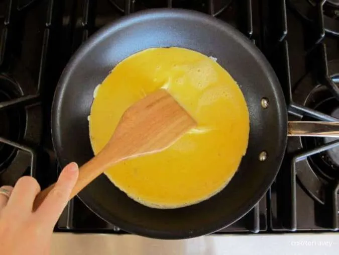 masak telur